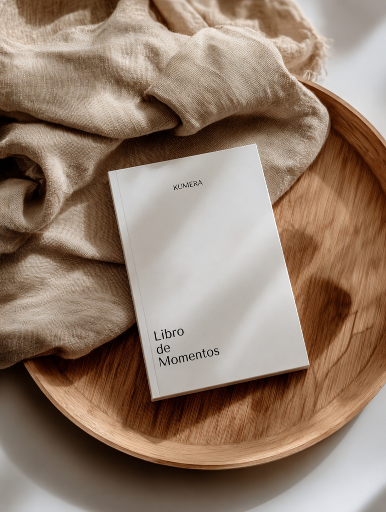 Libro de Momentos — KUMERA