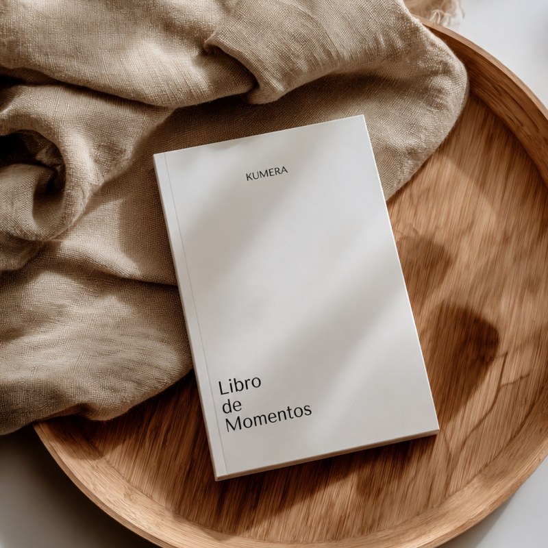 Libro de Momentos — KUMERA